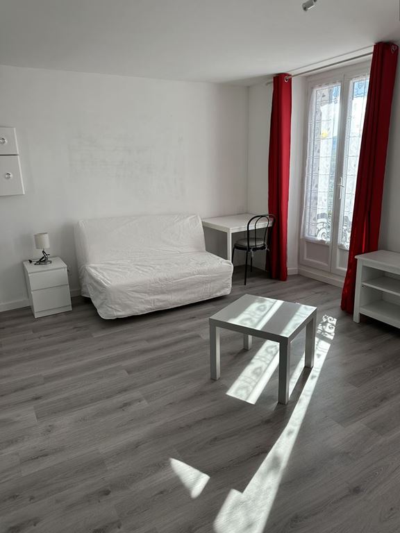Appartement Studio TOURVES (83170) Reve Provençal Immobilier